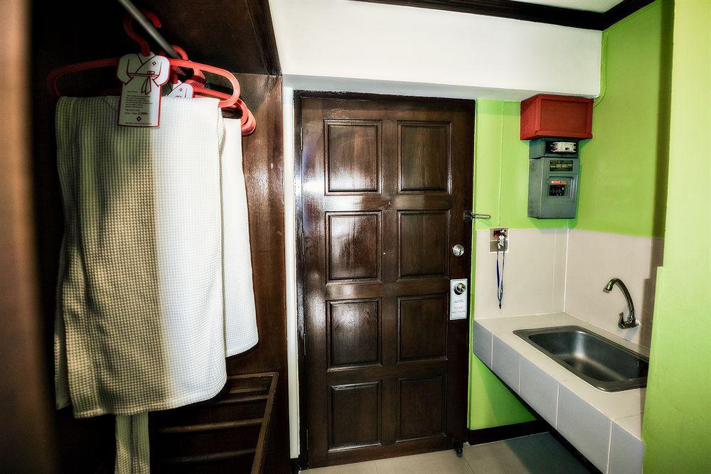 A-2 House Hostel Bangkok Exterior foto