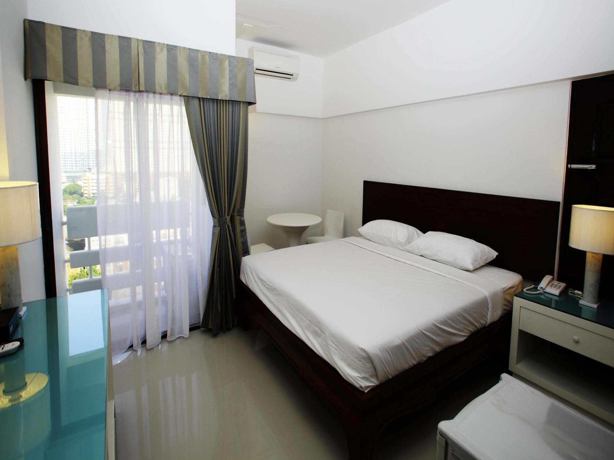 A-2 House Hostel Bangkok Exterior foto