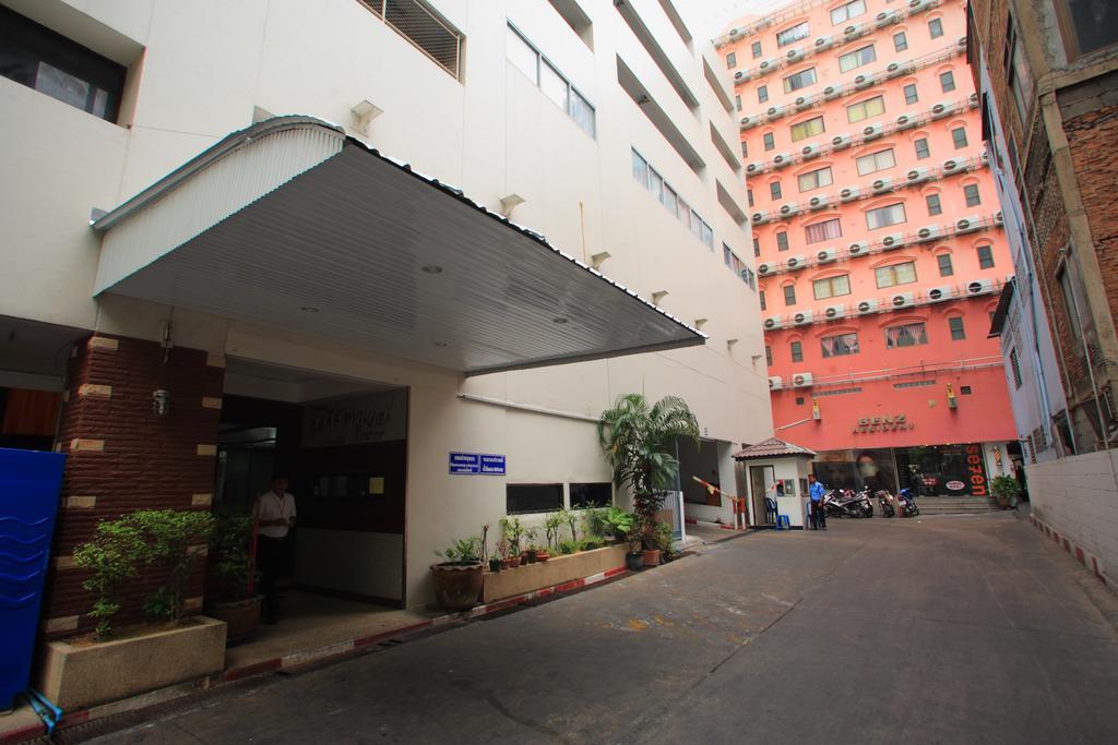 A-2 House Hostel Bangkok Exterior foto